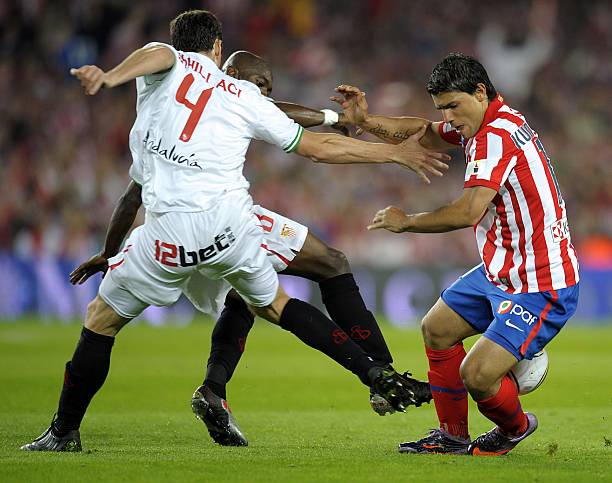 位后场球员 位后场球员