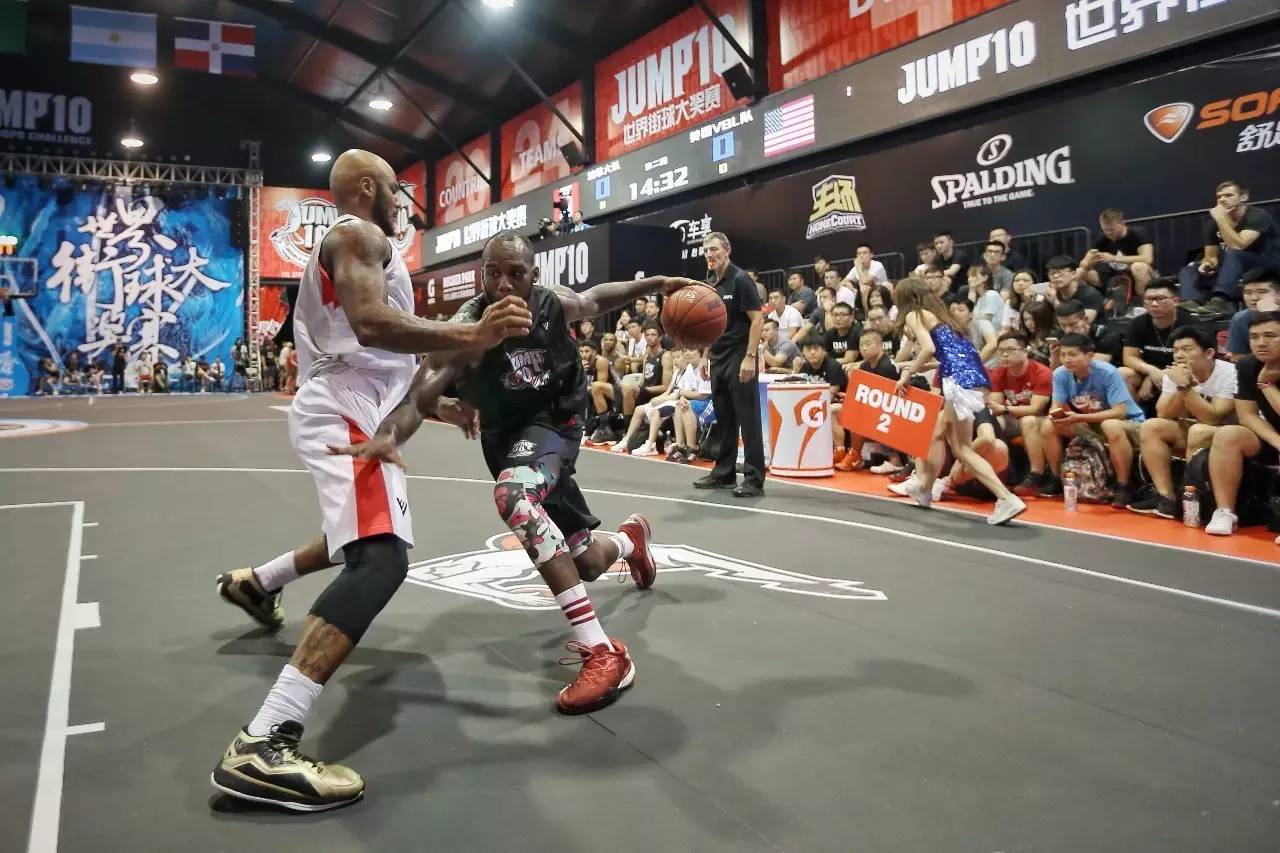 临场应变出 临场应变出