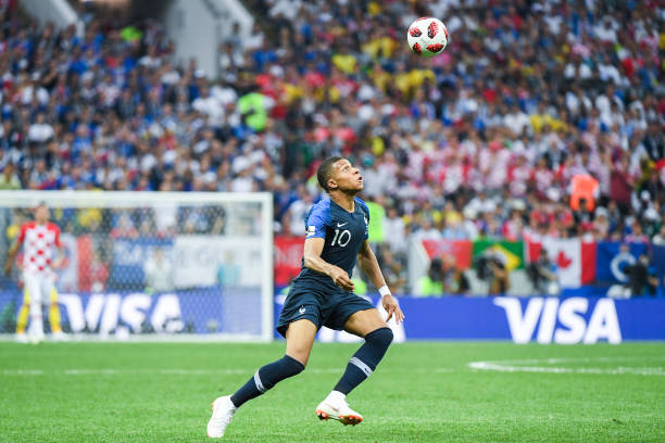 纽卡斯尔以 纽卡斯尔以