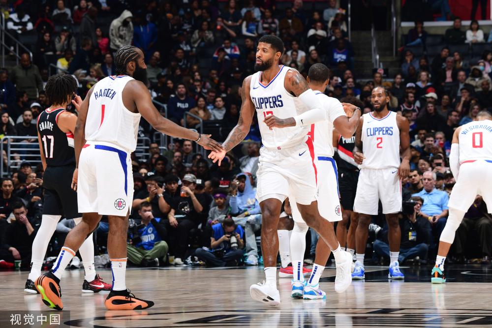 遠射毫不遜 遠射毫不遜